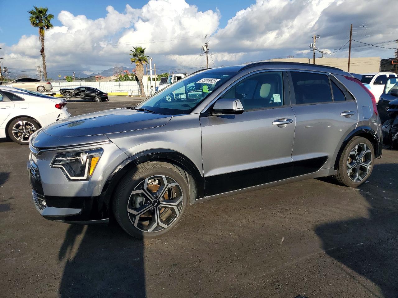 2023 KIA Niro