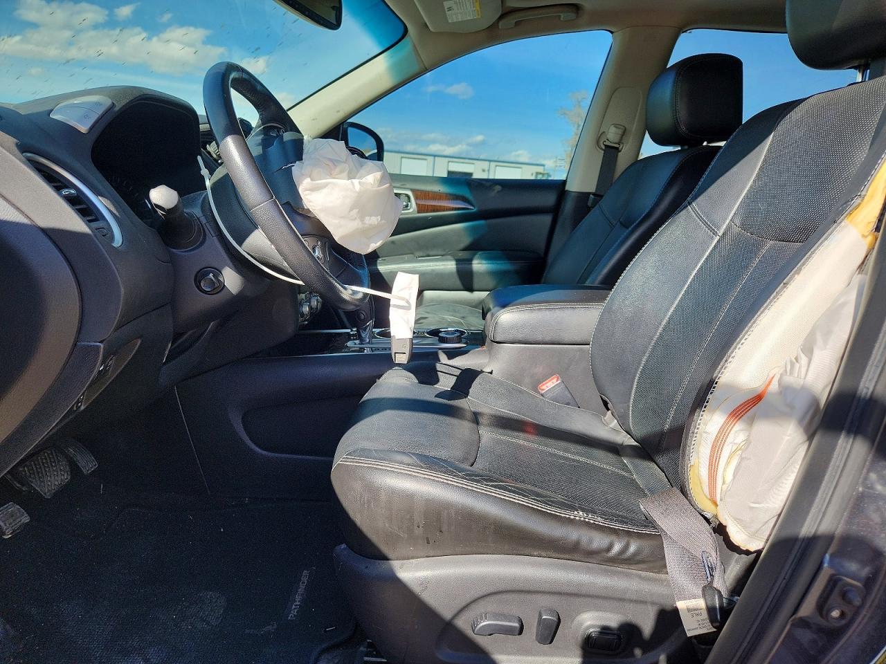 2014 NISSAN PATHFINDER
