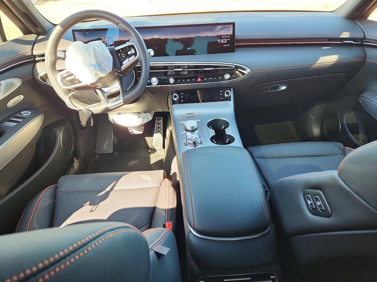 2026 GENESIS GV70