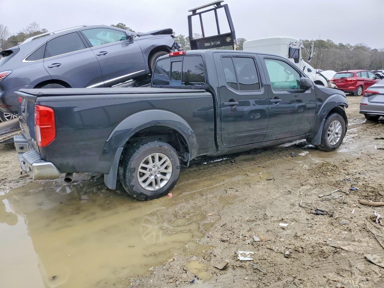 2018 NISSAN Frontier