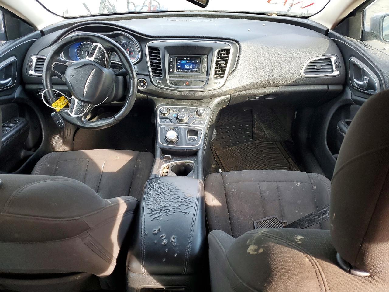 2015 CHRYSLER 200