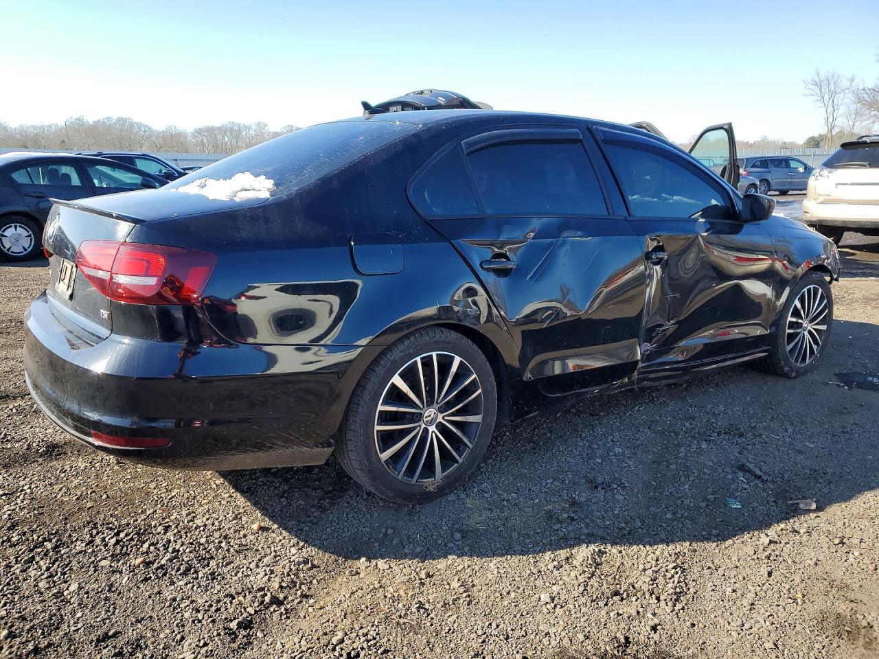 2016 VOLKSWAGEN JETTA
