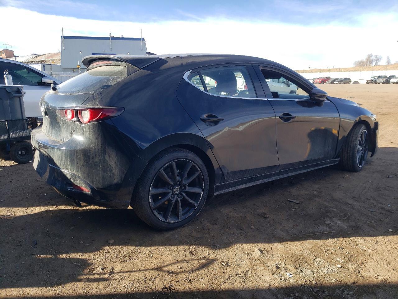 2021 MAZDA 3