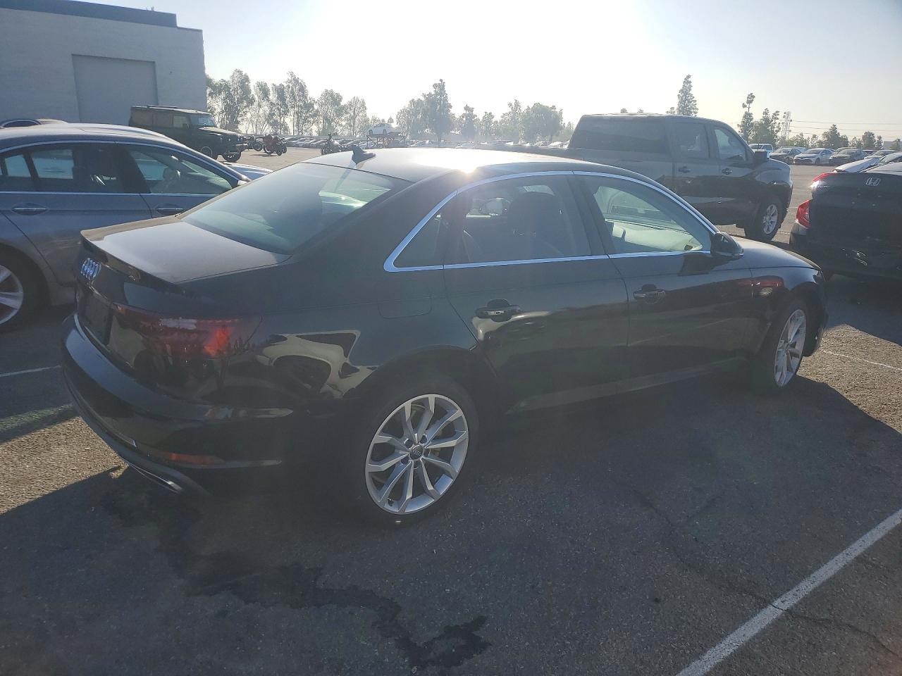 2019 AUDI A4