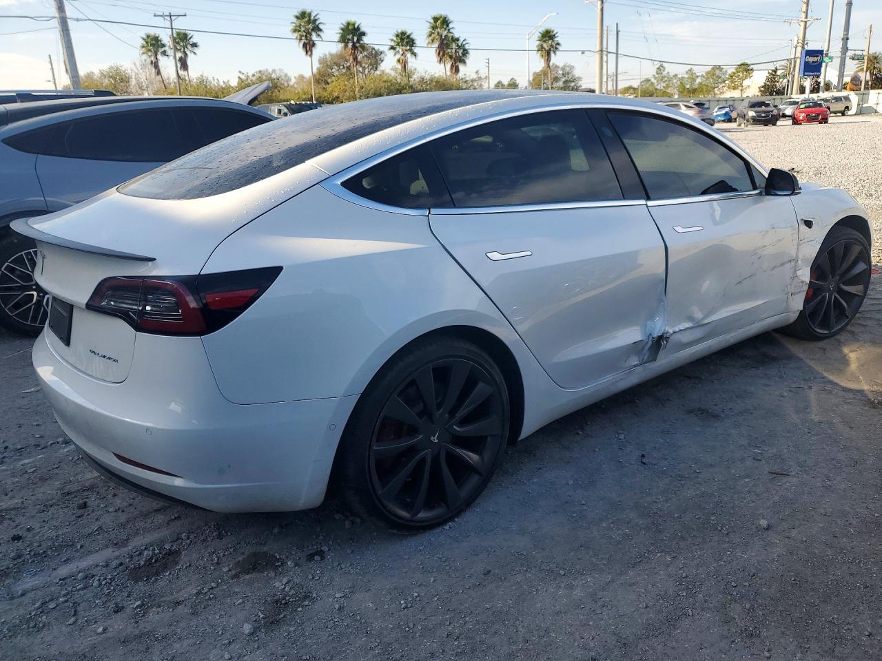 2020 TESLA MODEL 3