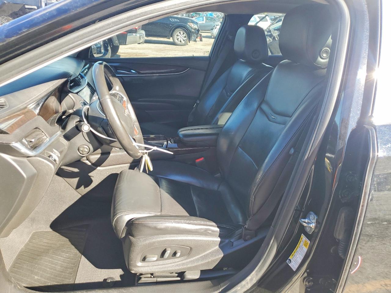 2016 CADILLAC XTS