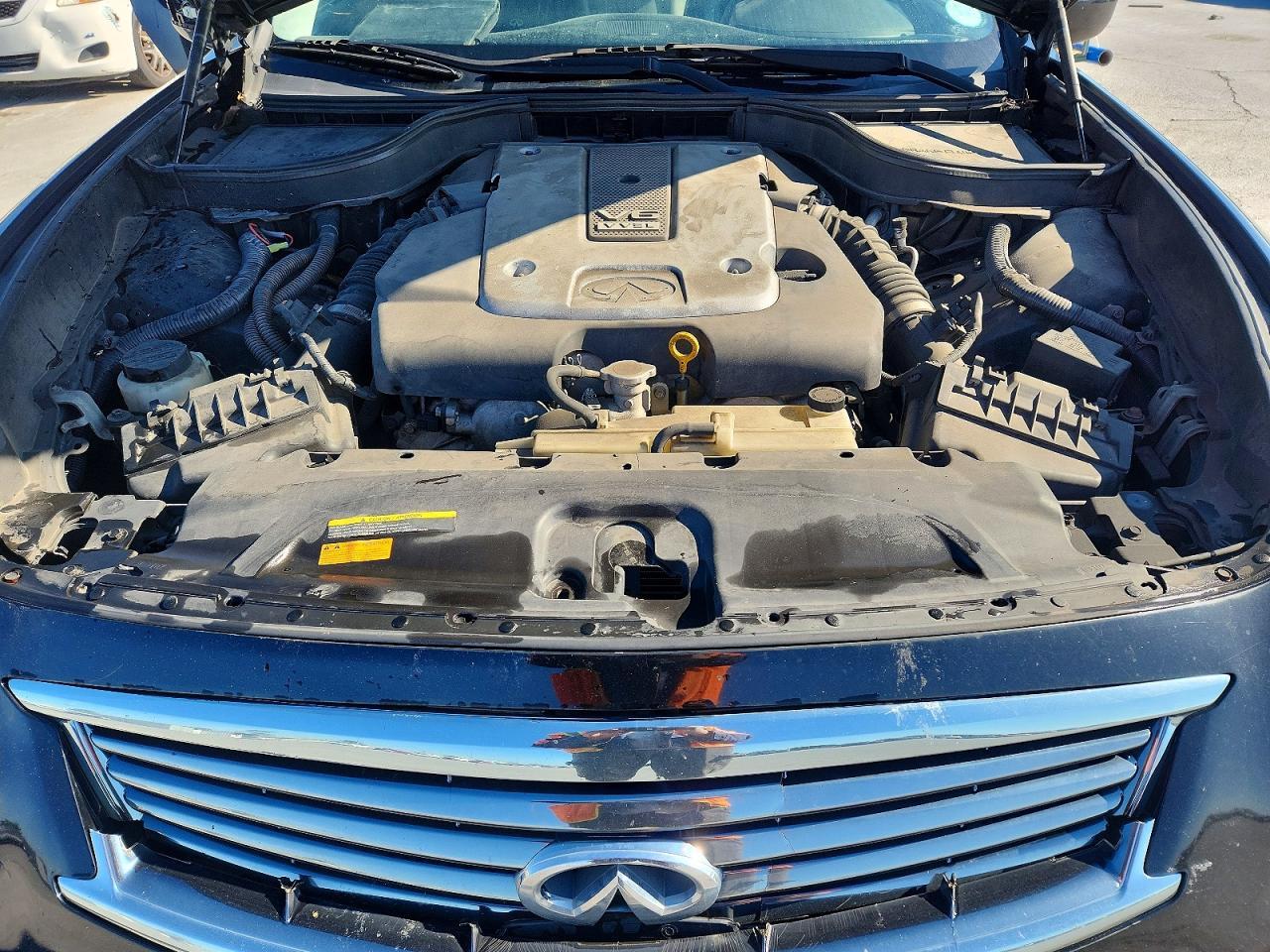 2013 INFINITI G37