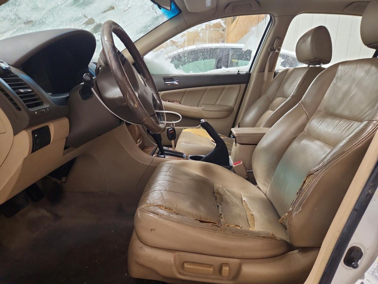 2004 HONDA ACCORD