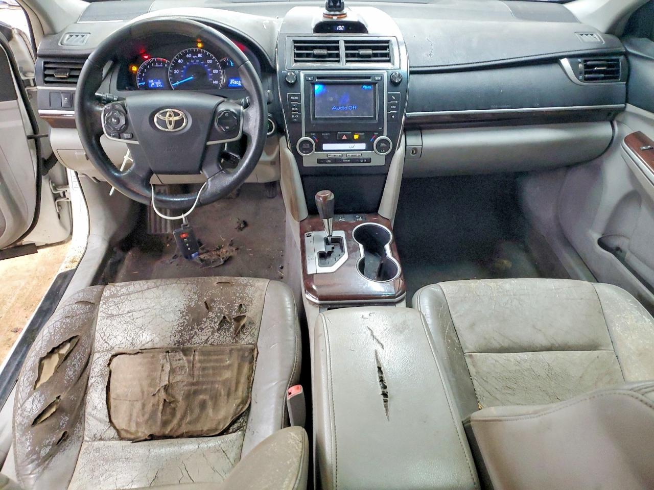 2012 TOYOTA CAMRY
