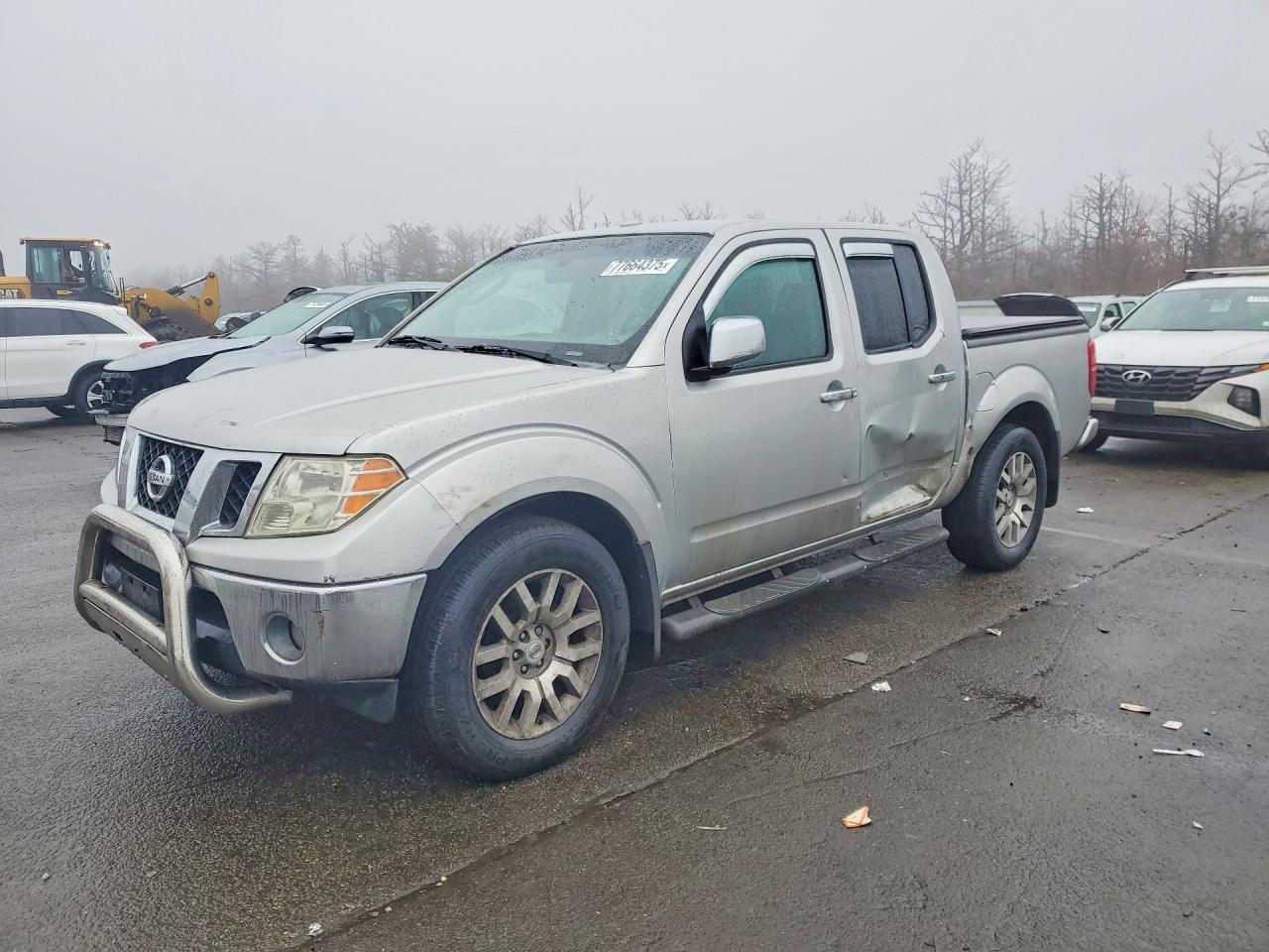 2011 NISSAN Frontier