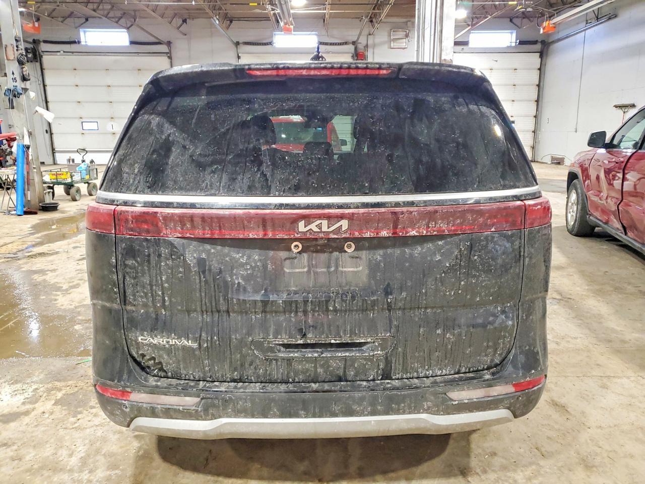 2023 KIA Carnival