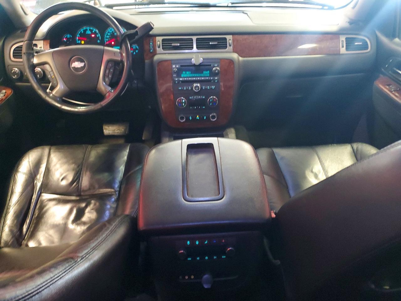 2012 CHEVROLET Suburban
