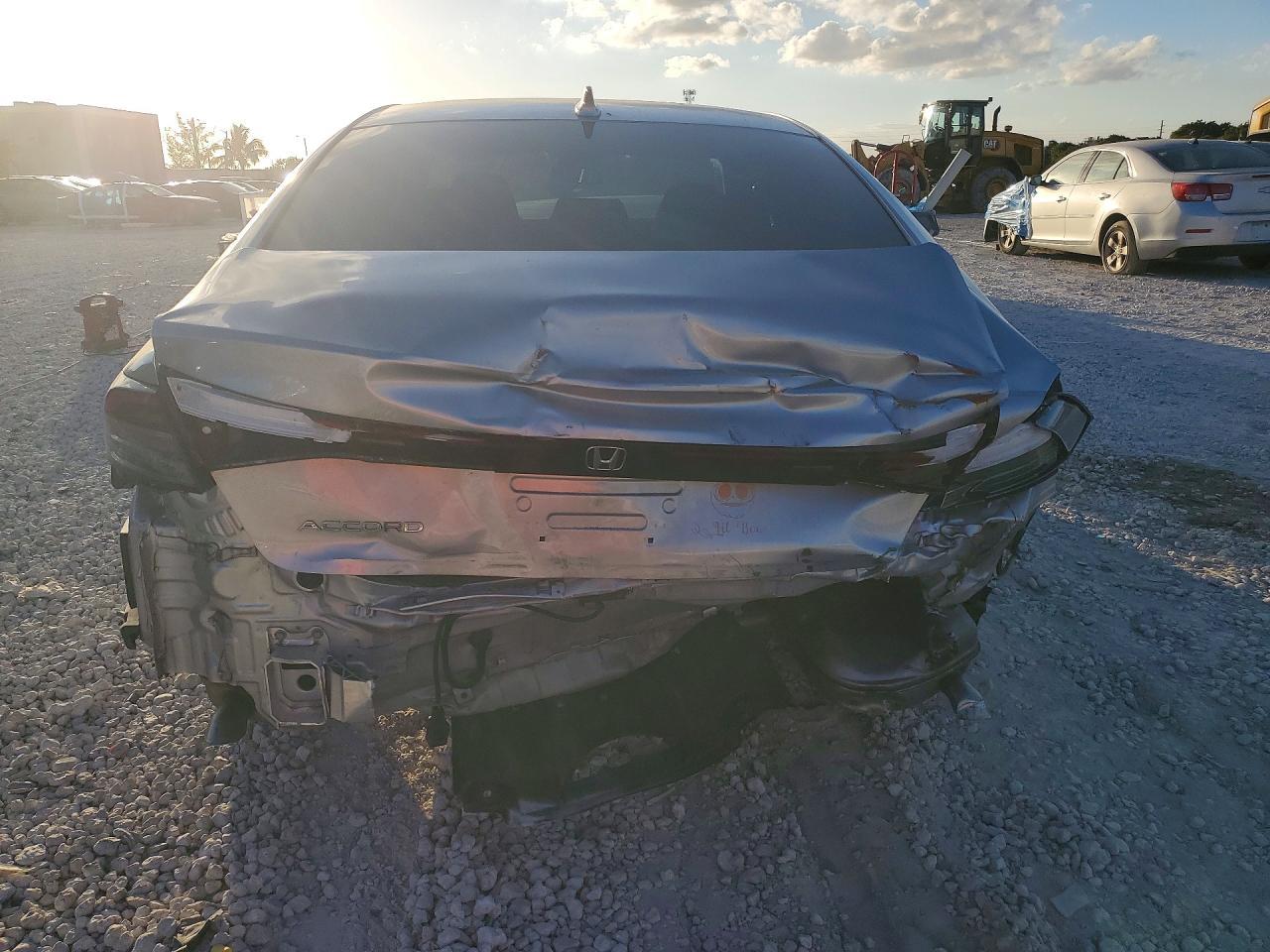 2024 HONDA ACCORD
