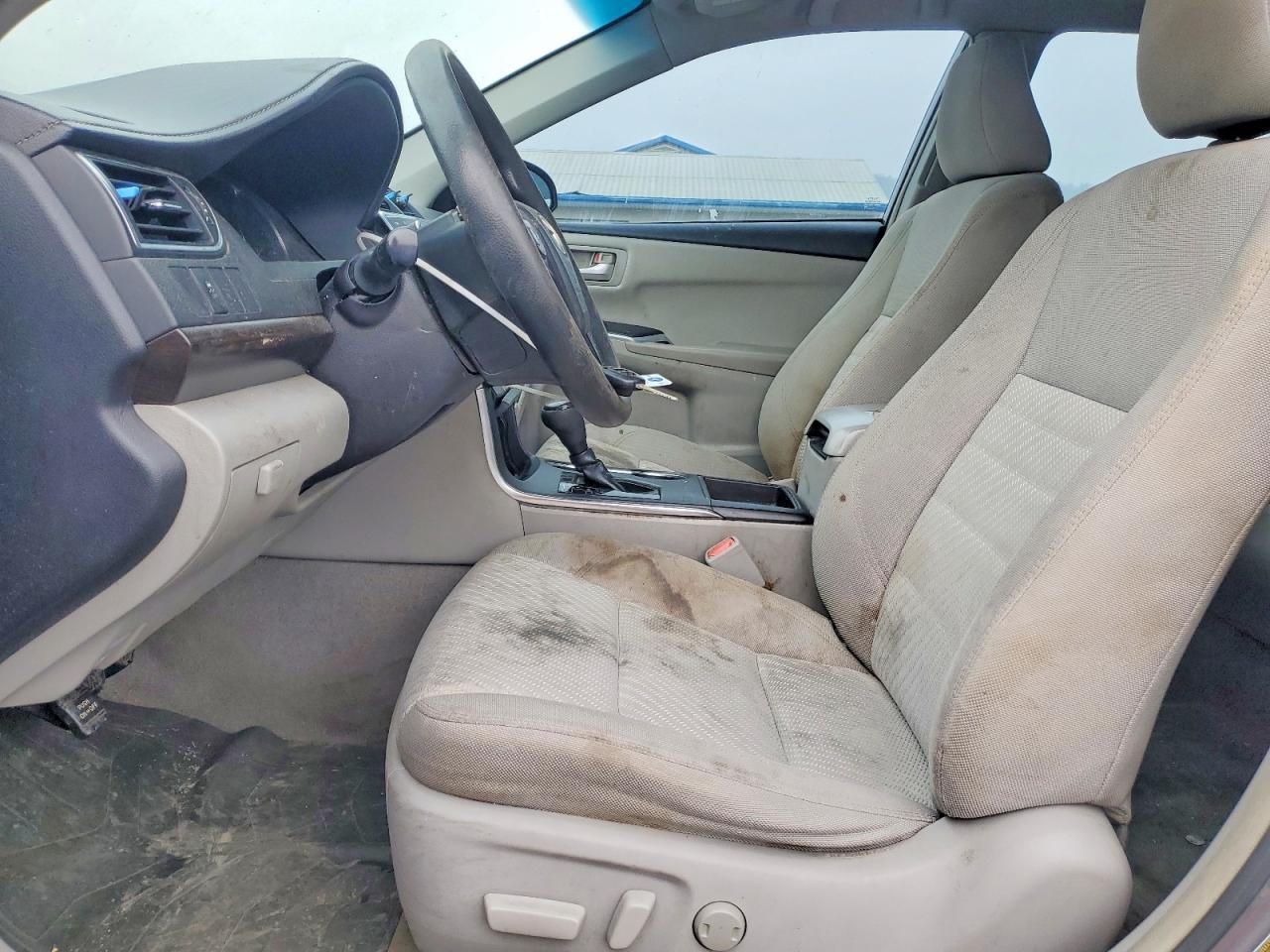 2016 TOYOTA CAMRY