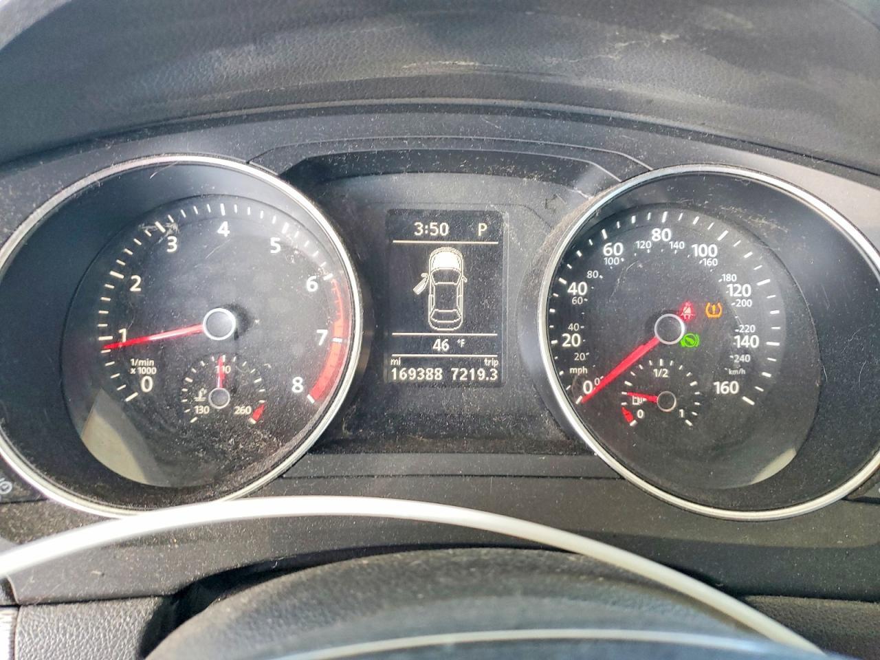 2017 VOLKSWAGEN JETTA