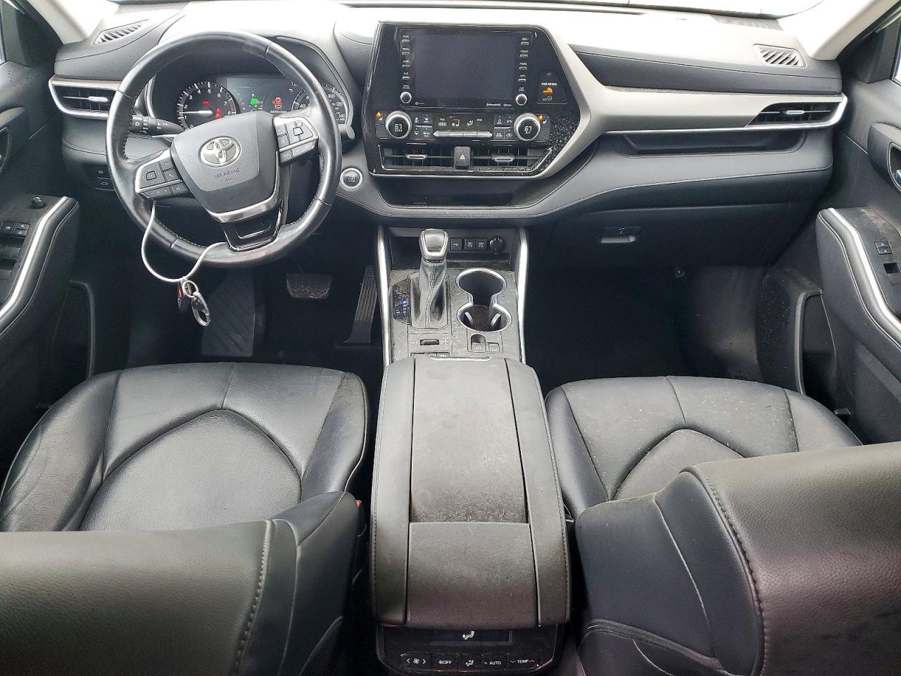 2021 TOYOTA HIGHLANDER