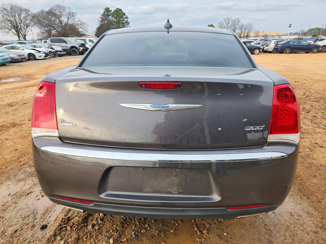 2018 CHRYSLER 300