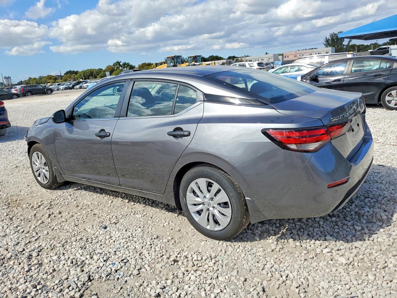 2025 NISSAN SENTRA