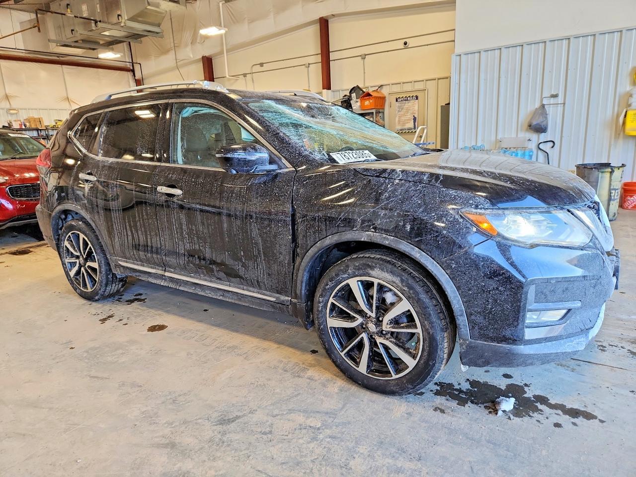 2018 NISSAN ROGUE