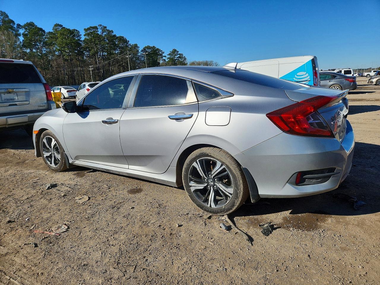 2018 HONDA CIVIC