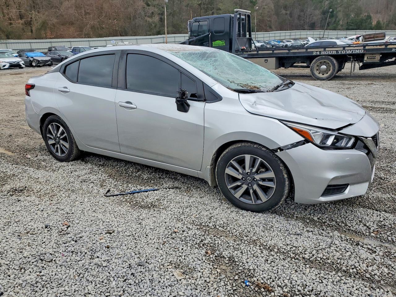 2020 NISSAN VERSA