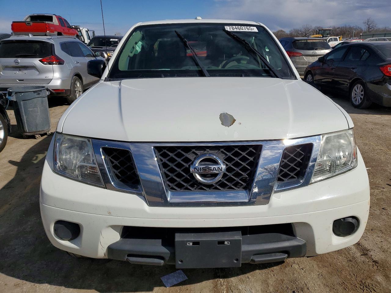 2016 NISSAN Frontier