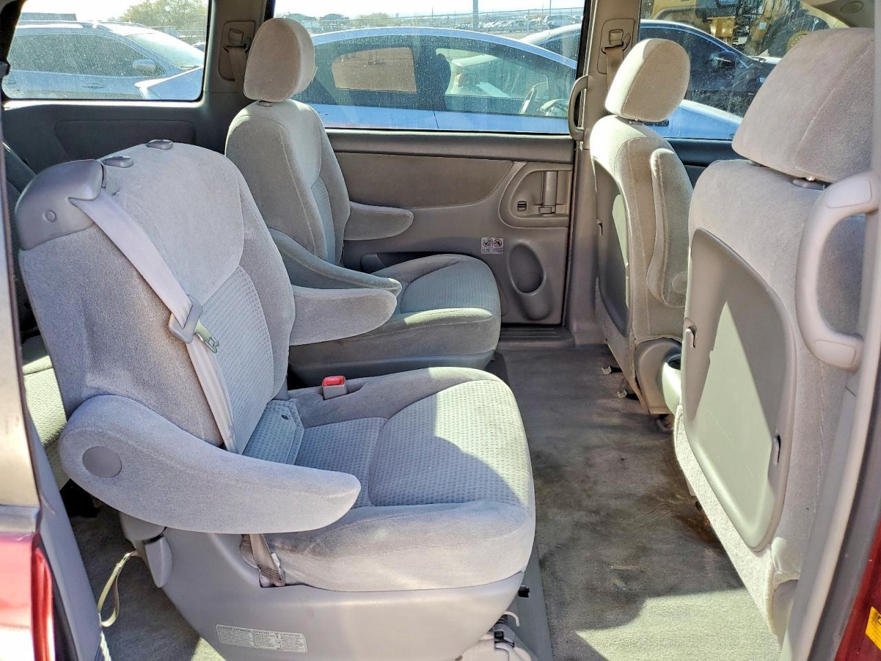 2007 TOYOTA SIENNA