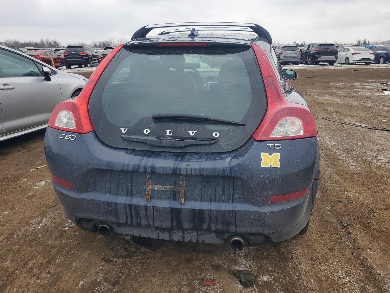 2012 VOLVO C30