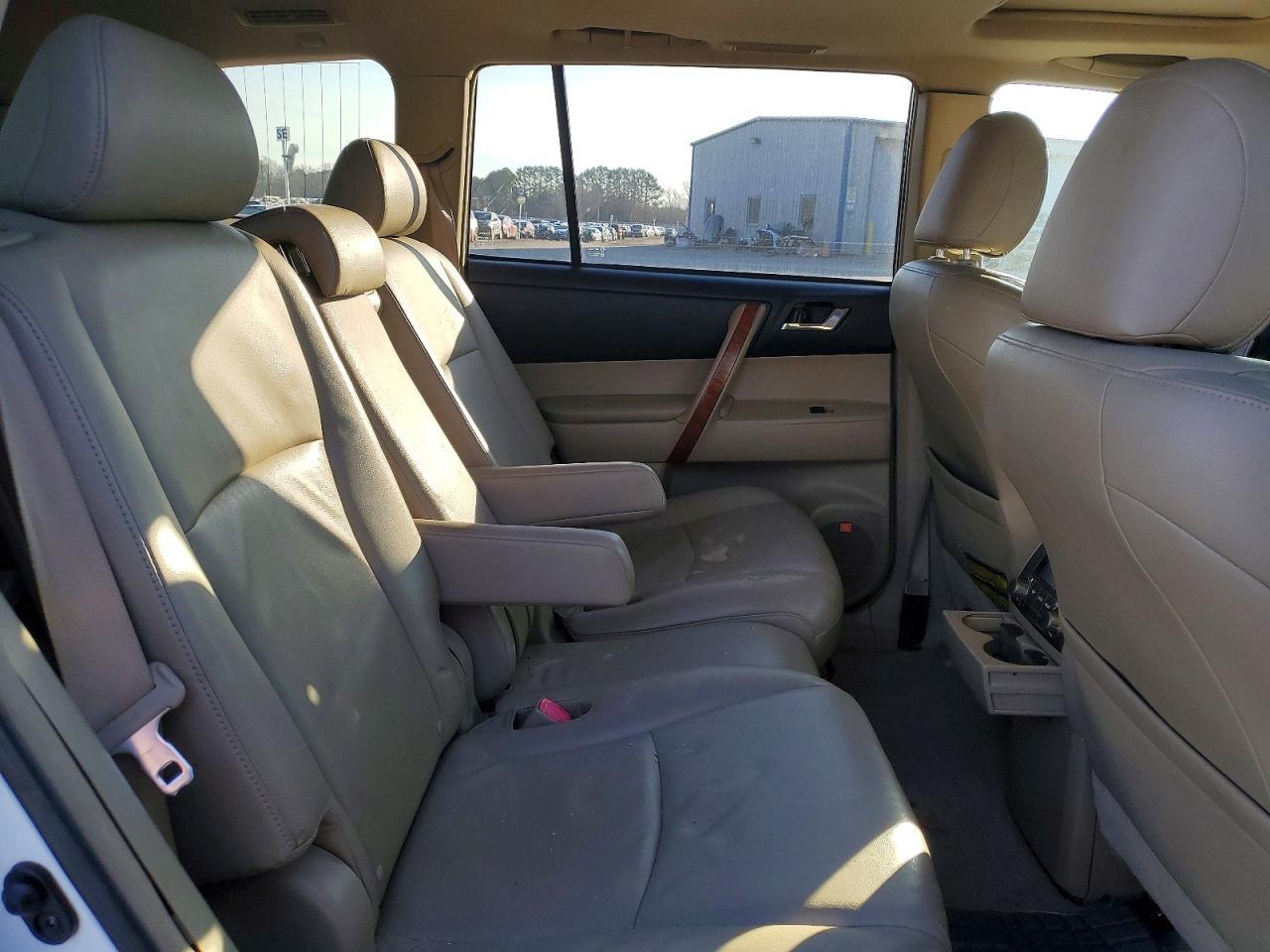 2009 TOYOTA HIGHLANDER
