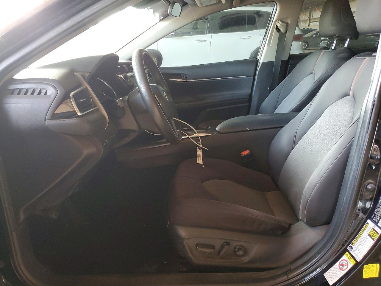 2018 TOYOTA CAMRY