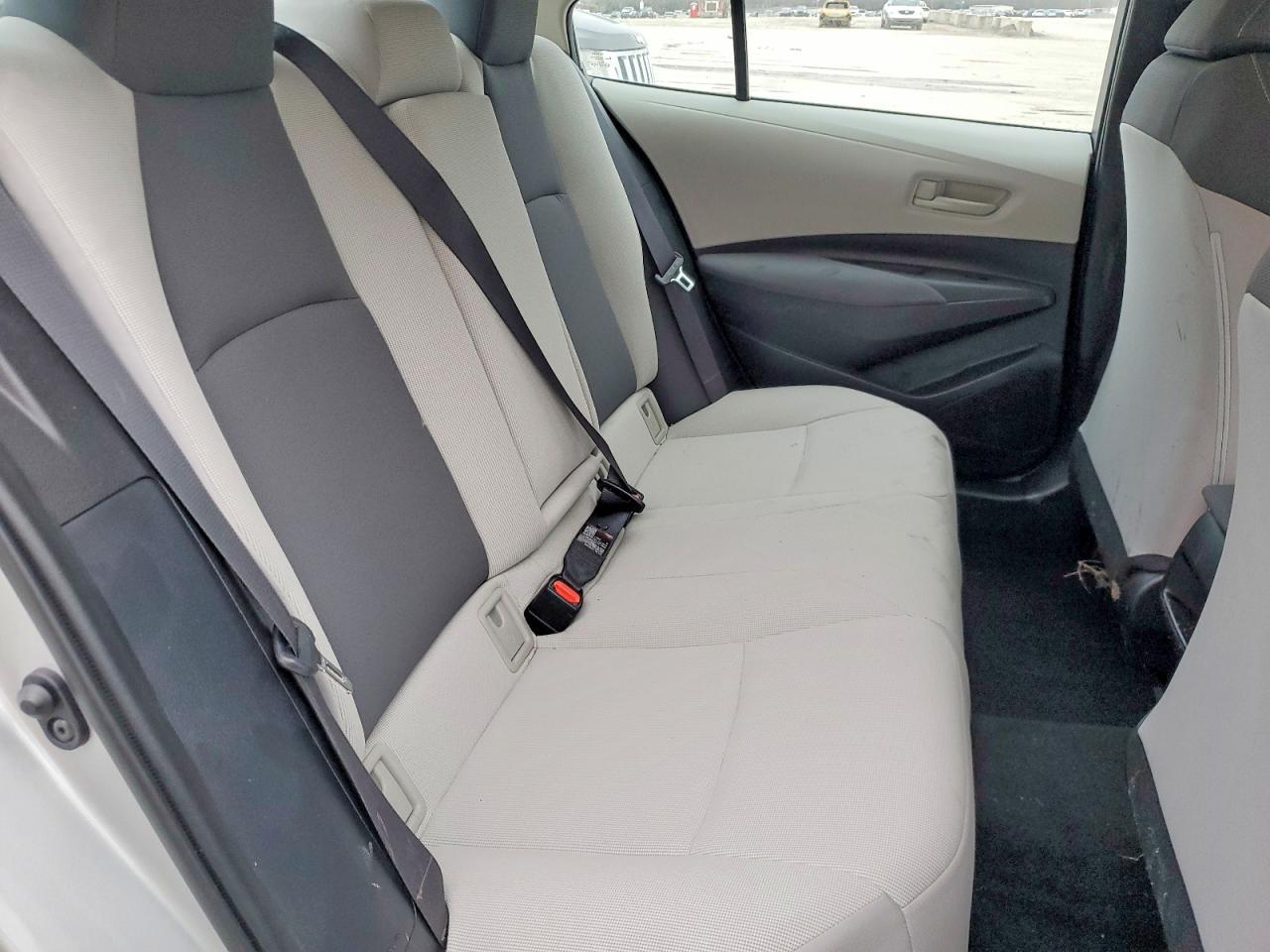 2022 TOYOTA COROLLA