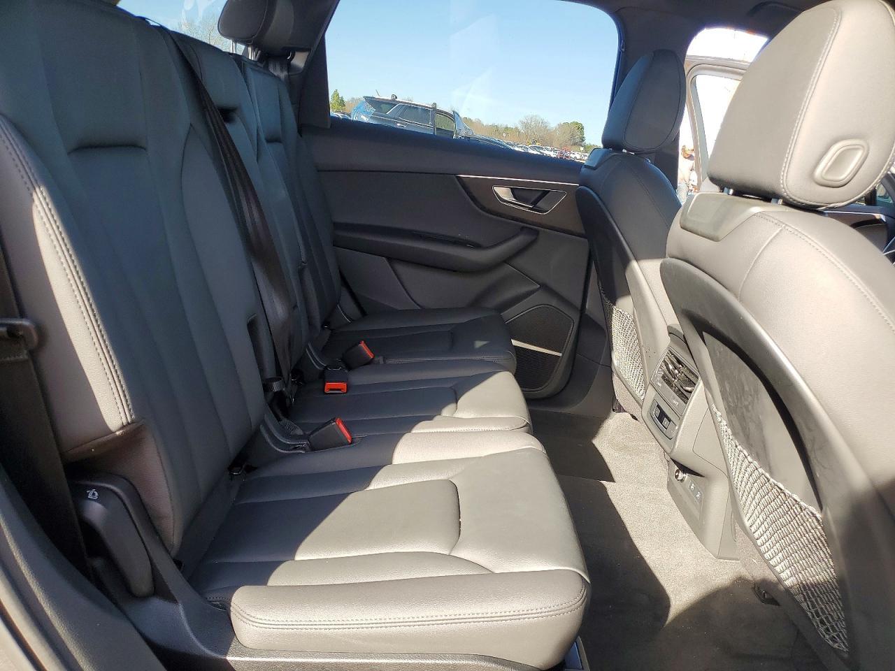 2021 AUDI Q7