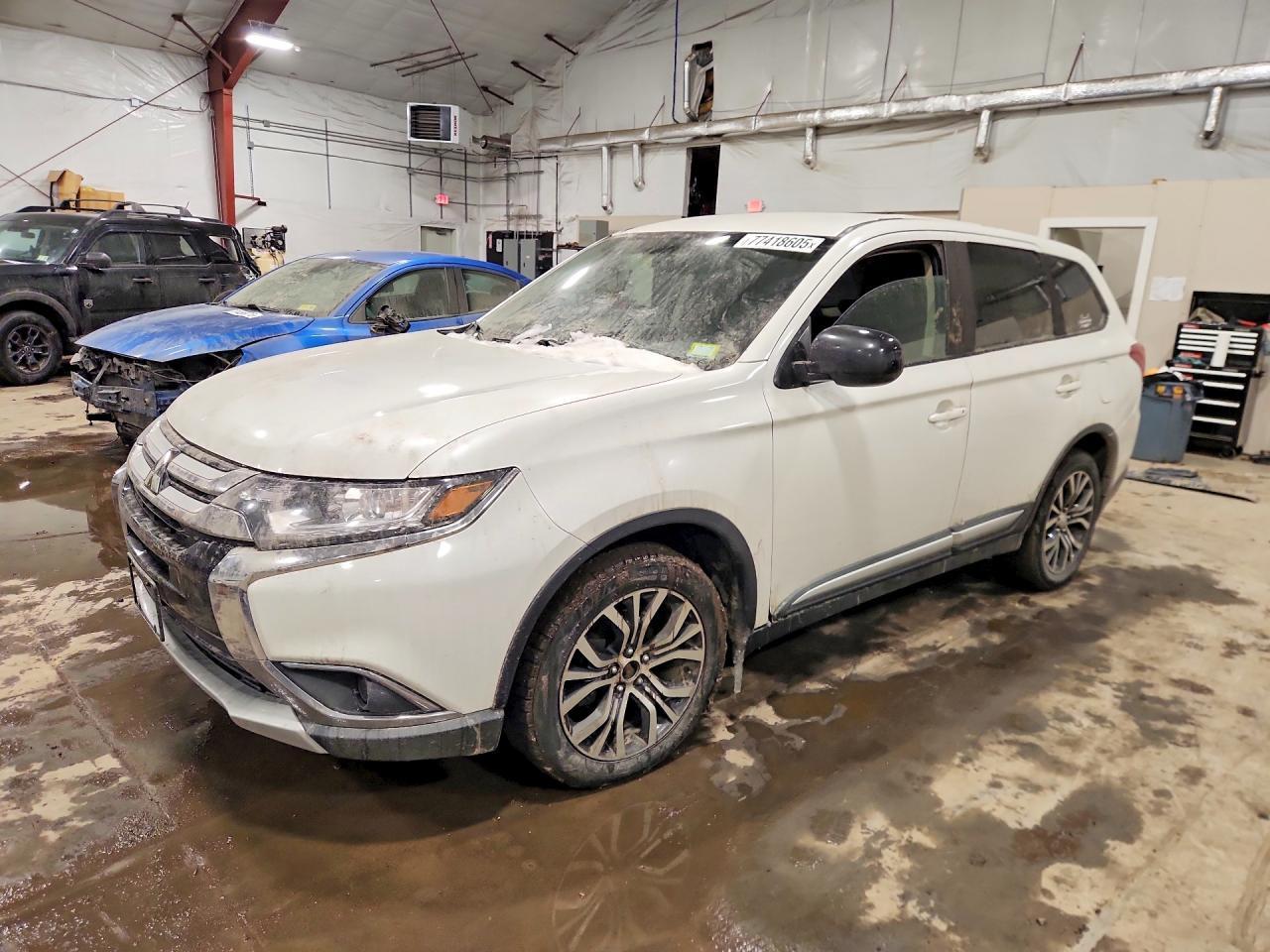 2017 MITSUBISHI outlander