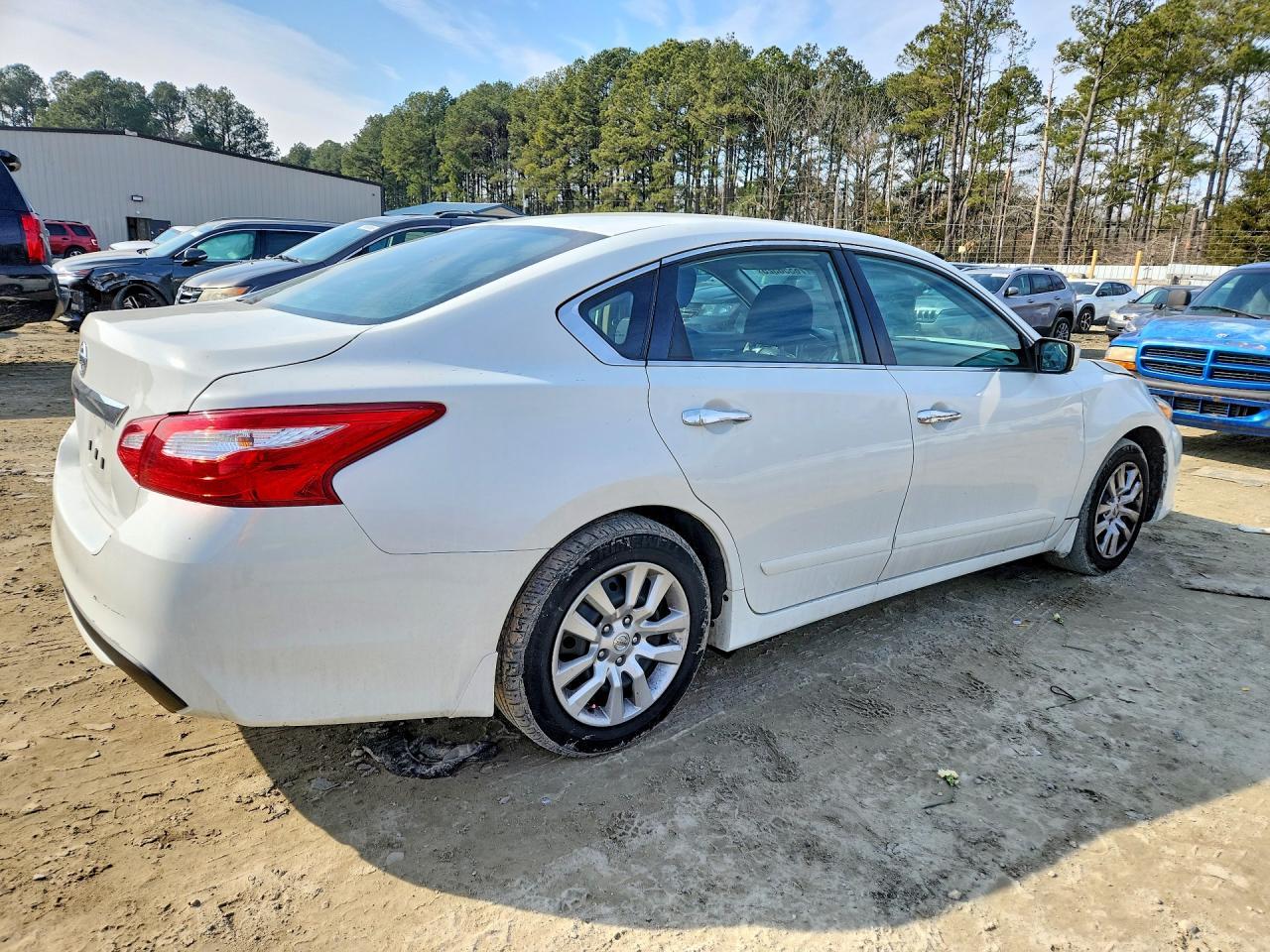 2016 NISSAN ALTIMA