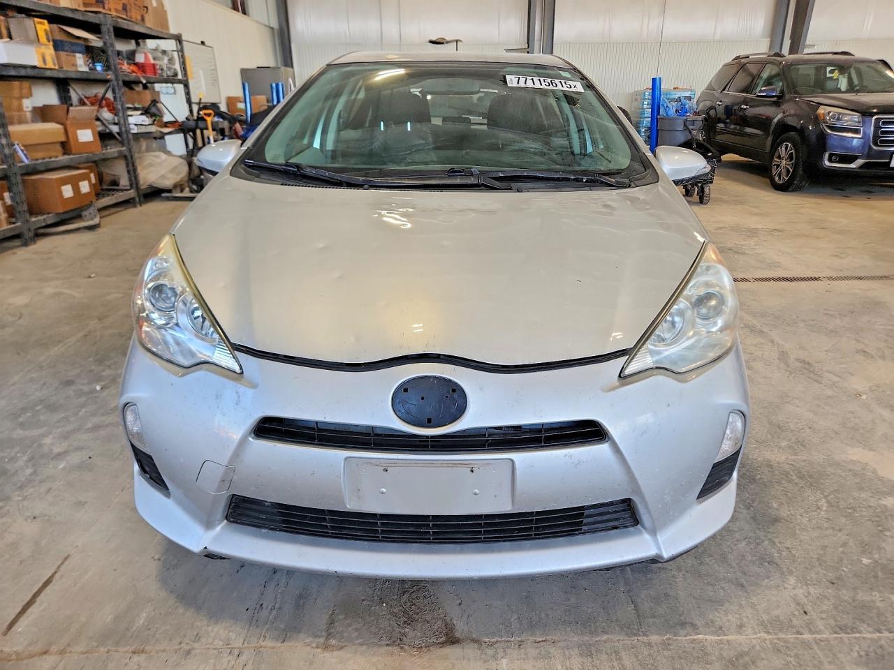 2014 TOYOTA Prius c