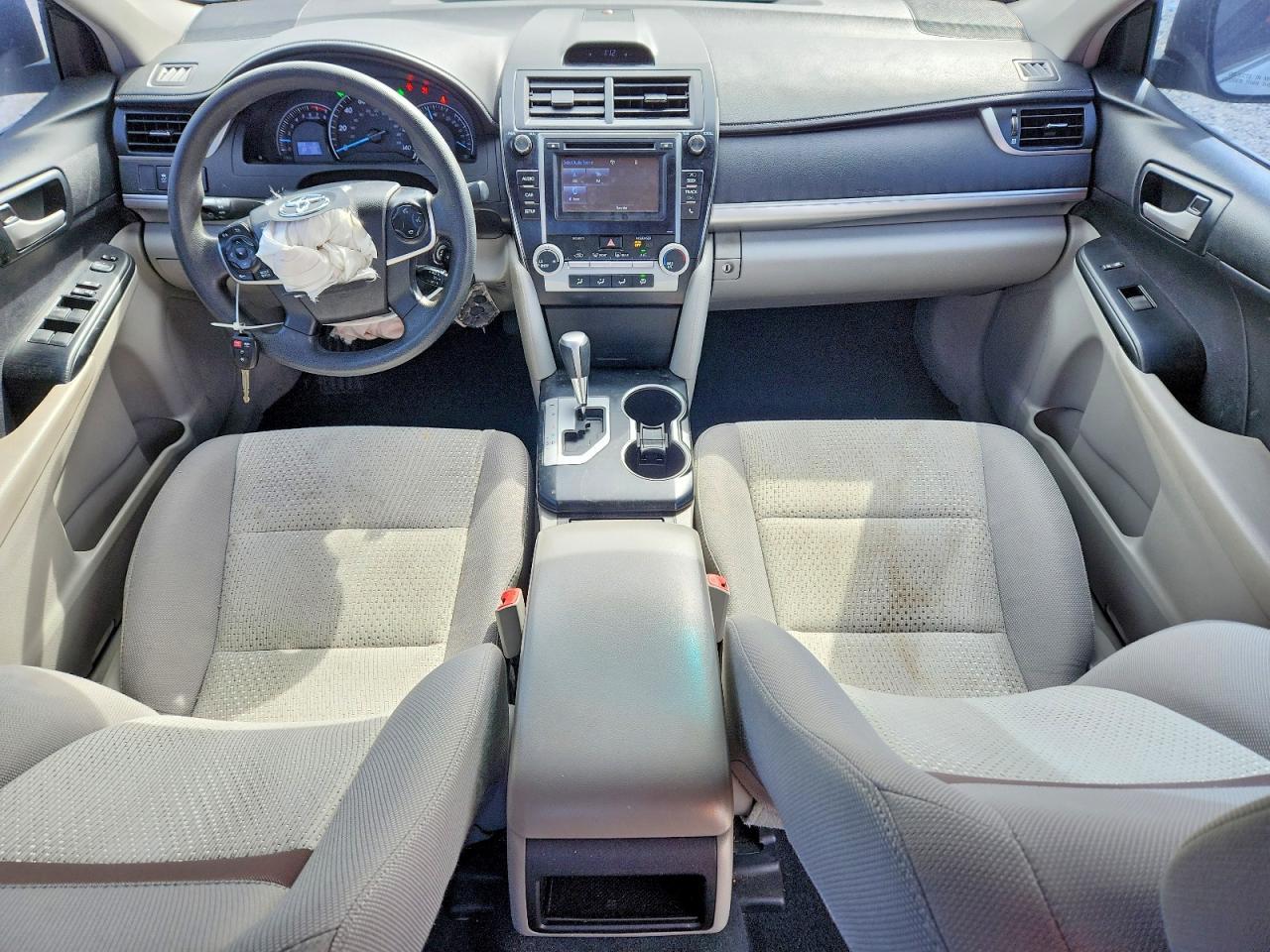 2014 TOYOTA CAMRY