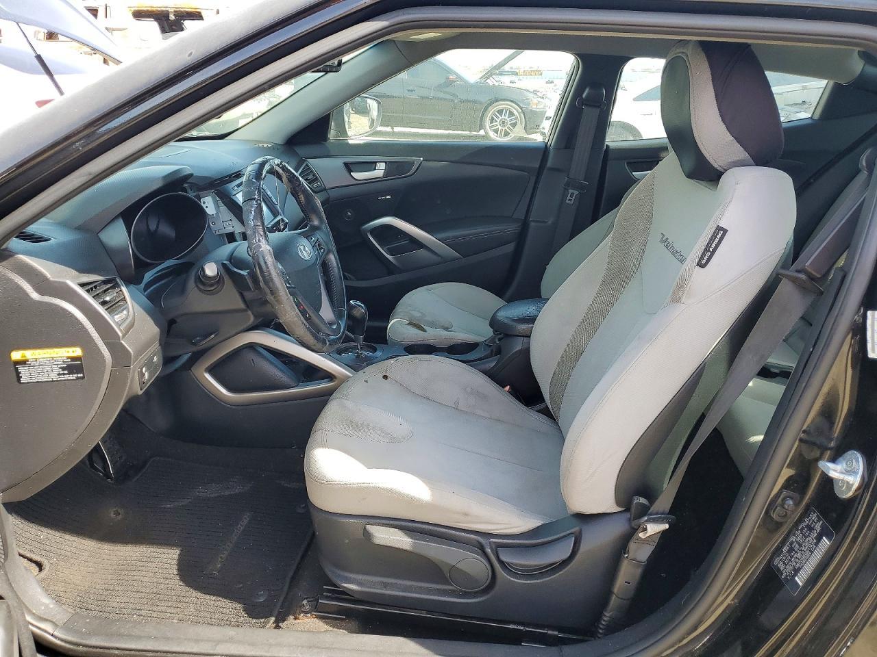2013 HYUNDAI VELOSTER