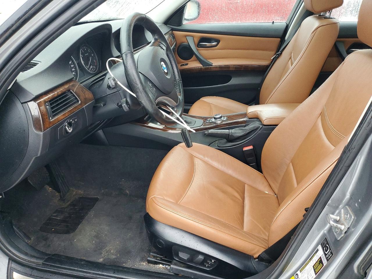 2011 BMW 3 SERIES