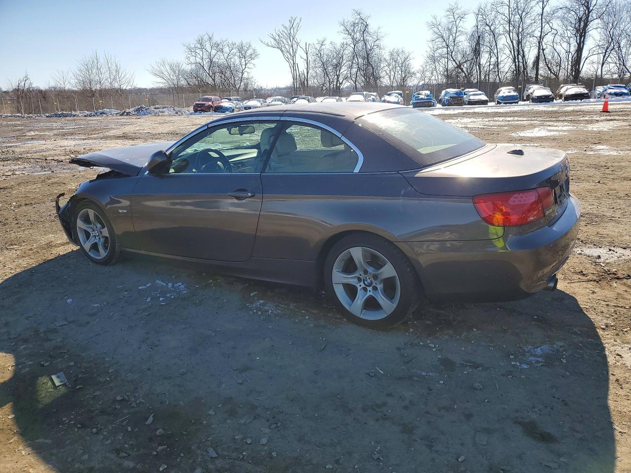 2011 BMW 3 SERIES