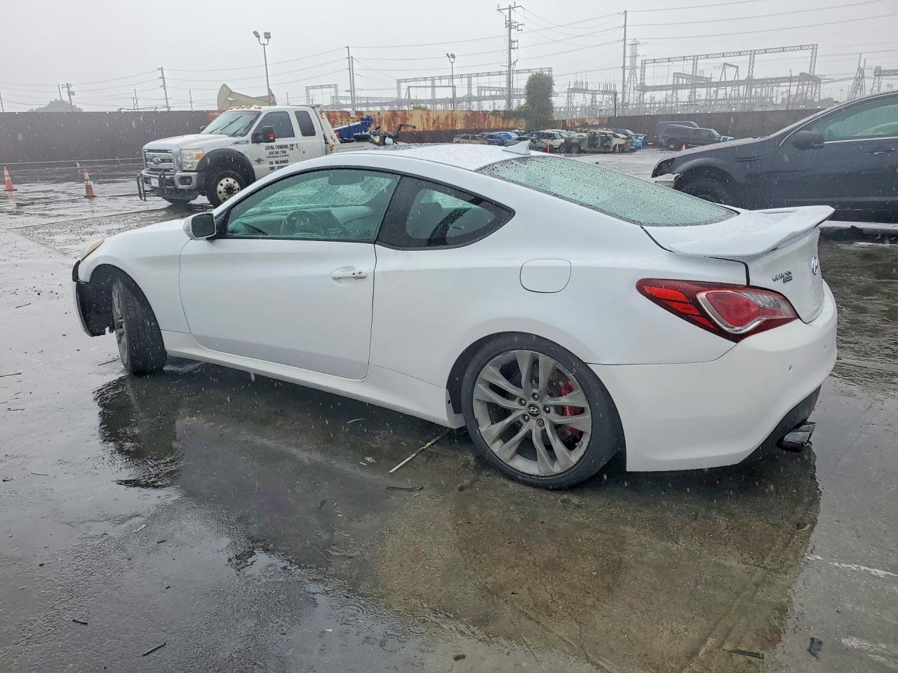 2016 HYUNDAI GENESIS