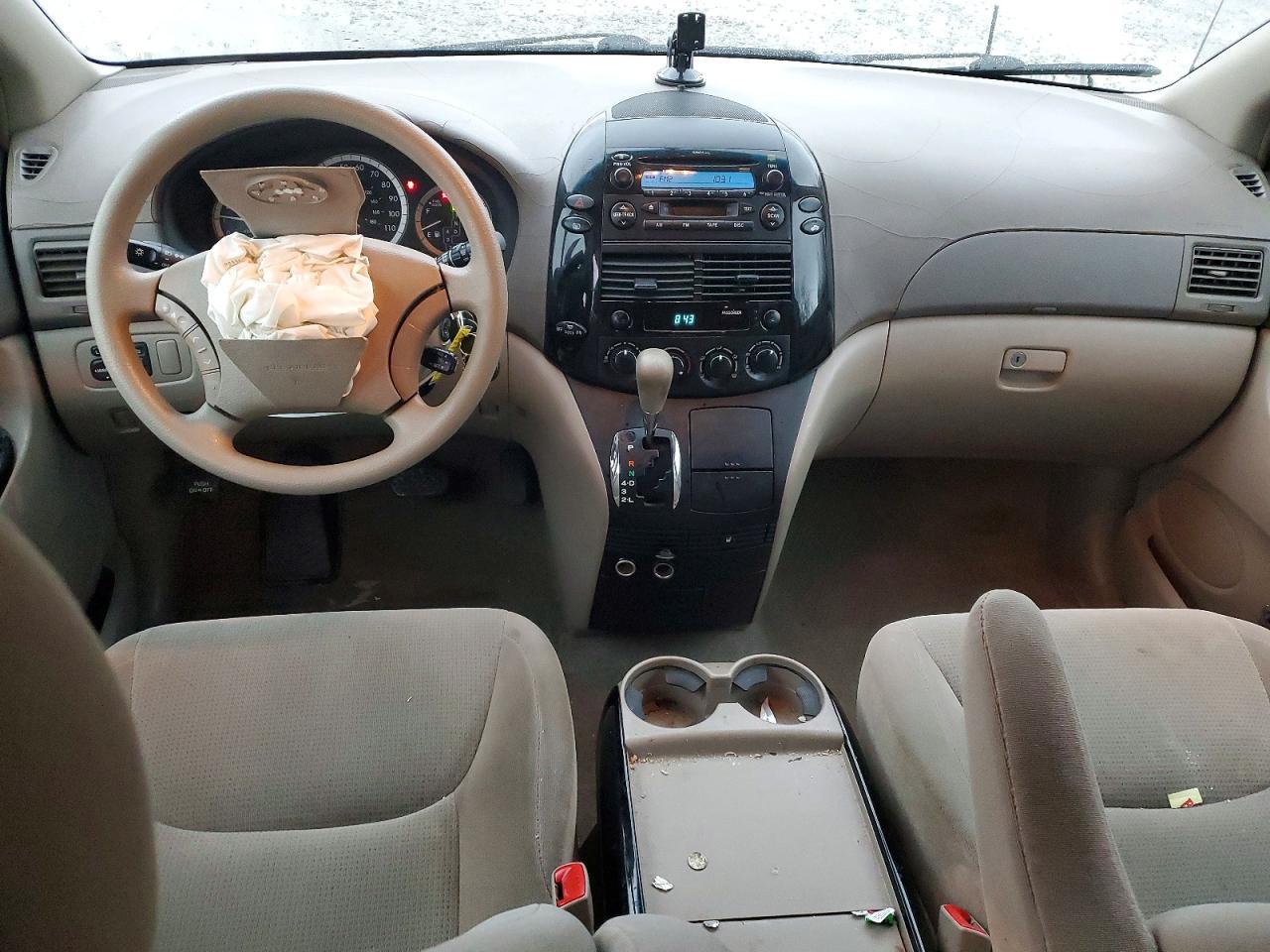 2005 TOYOTA SIENNA