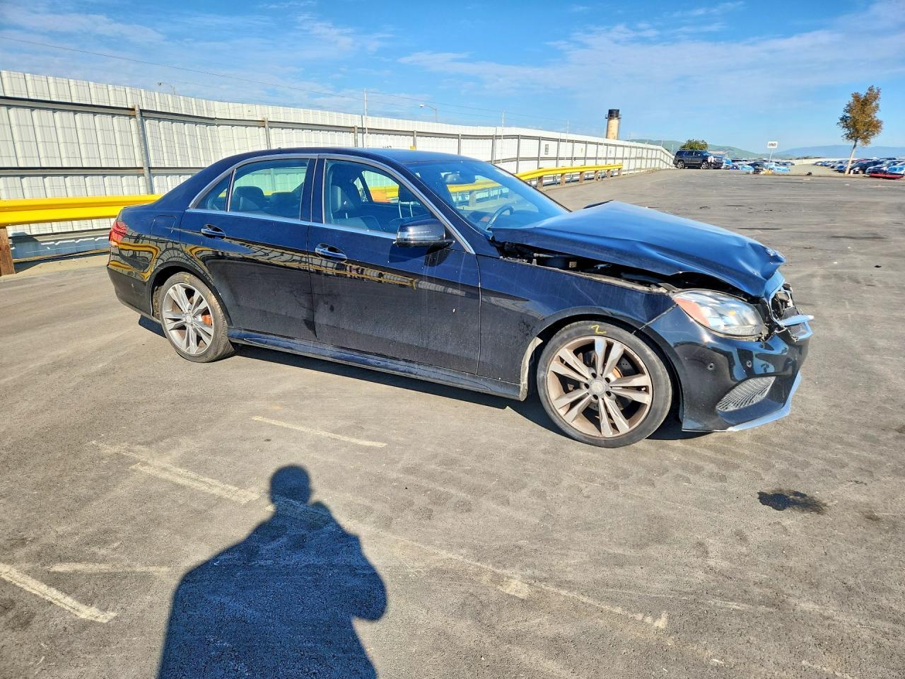 2014 MERCEDES-BENZ E-Class