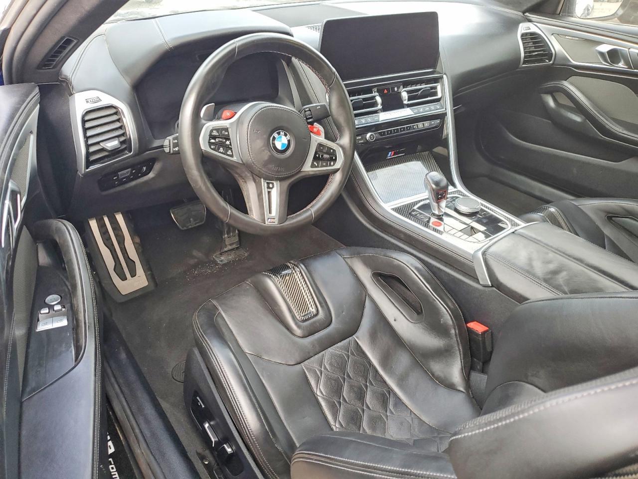 2024 BMW M8
