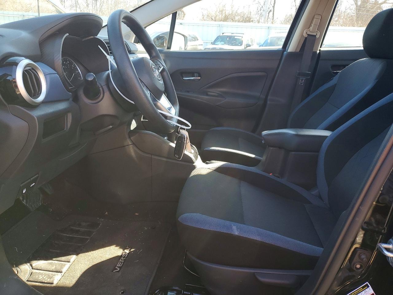 2025 NISSAN VERSA