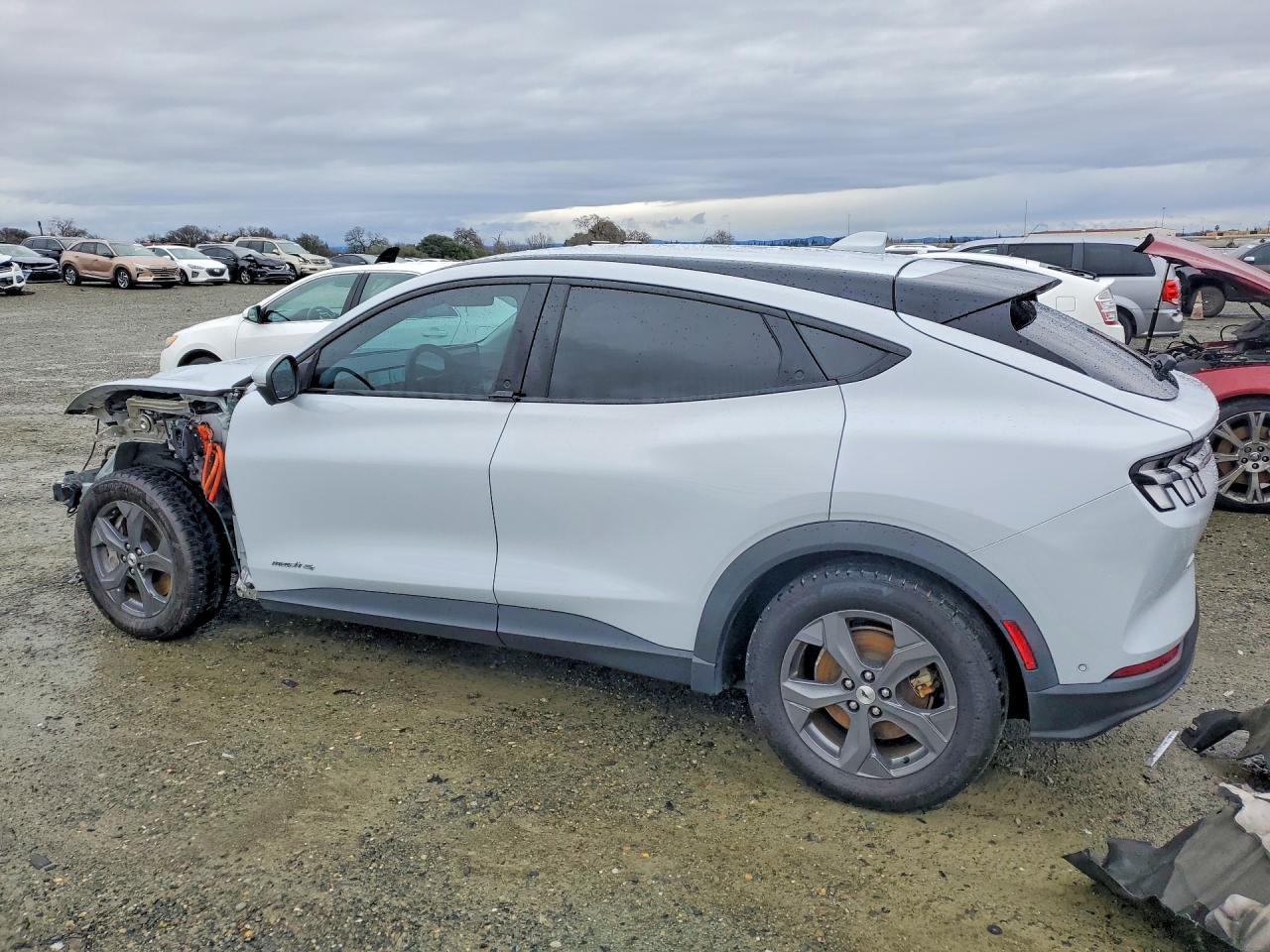 2021 FORD Mustang Mach-E