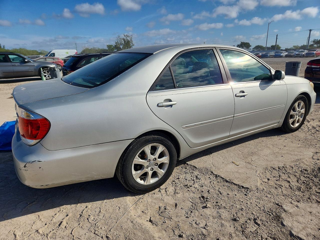2006 TOYOTA CAMRY