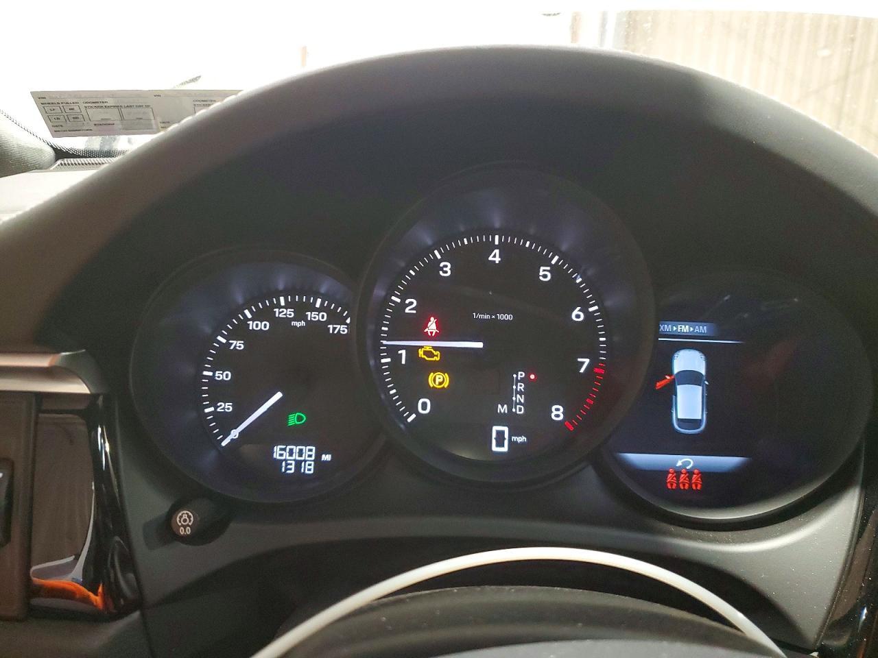 2022 PORSCHE Macan