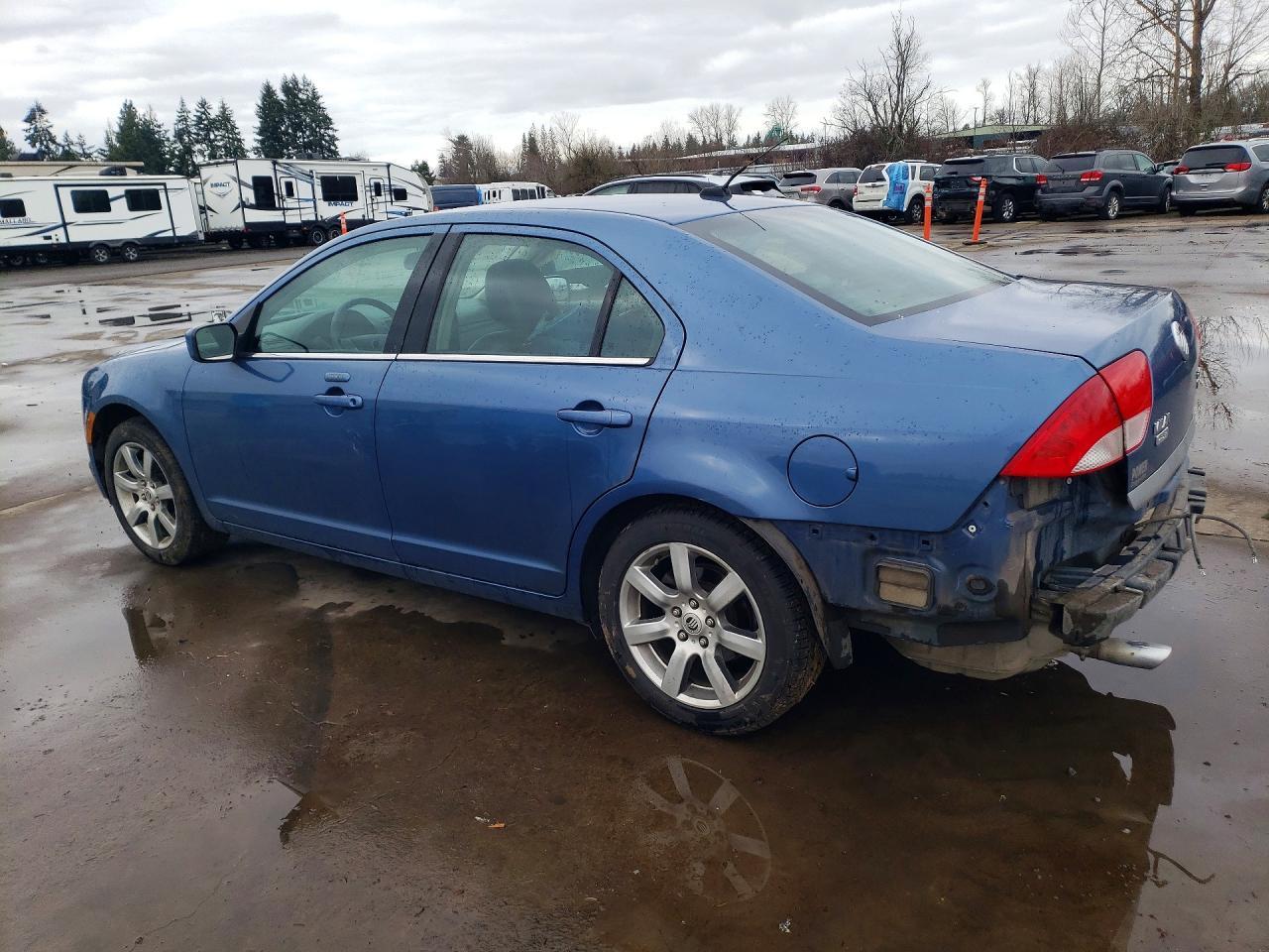 2010 MERCURY Milan