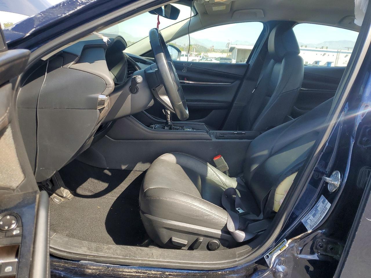 2020 MAZDA 3