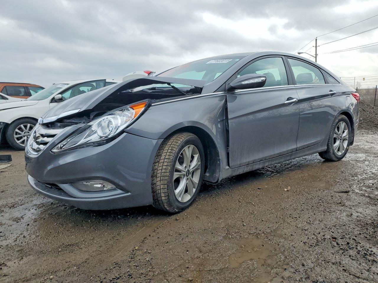 2011 HYUNDAI SONATA